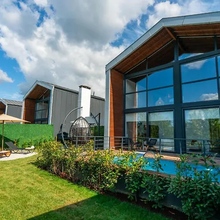 Trio Palazio Villa *